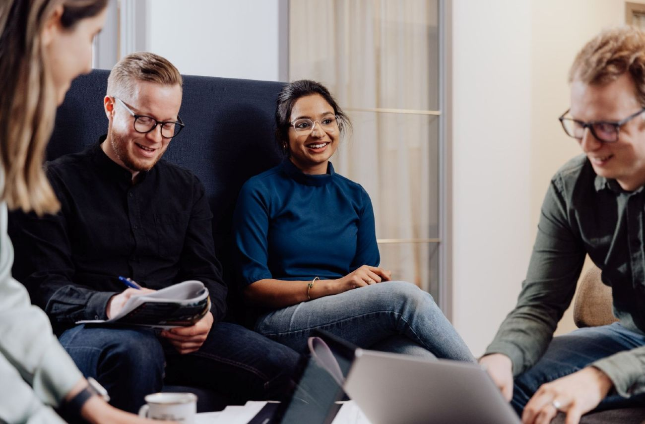 Husqvarna-hero-background